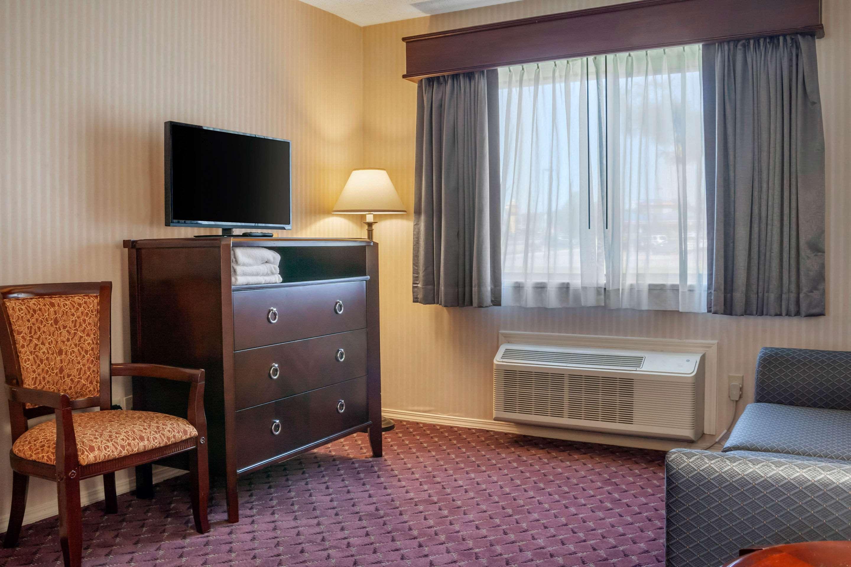The Wisconsin Hotel & Conference Center 威斯康星戴尔 外观 照片
