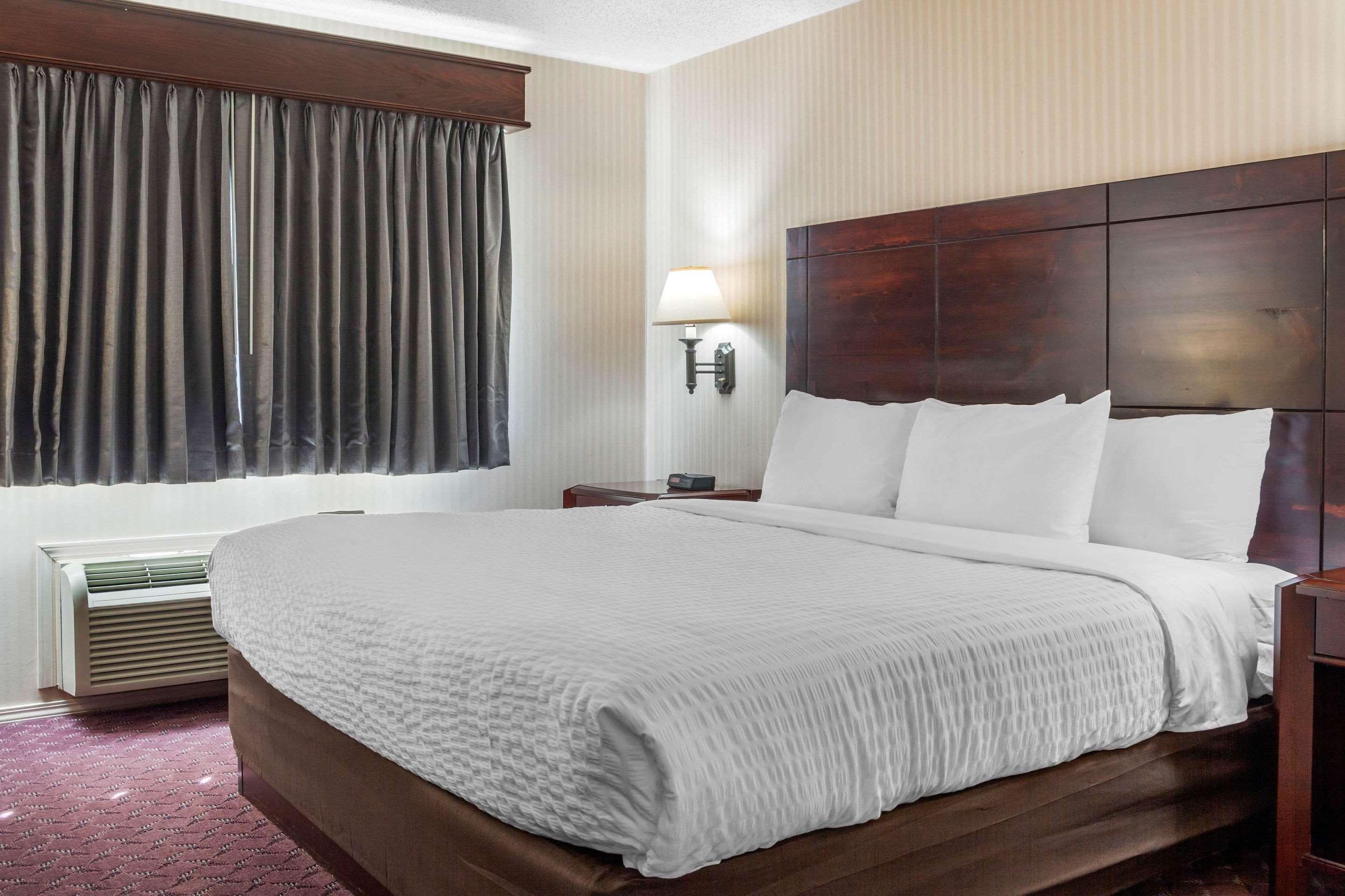 The Wisconsin Hotel & Conference Center 威斯康星戴尔 外观 照片